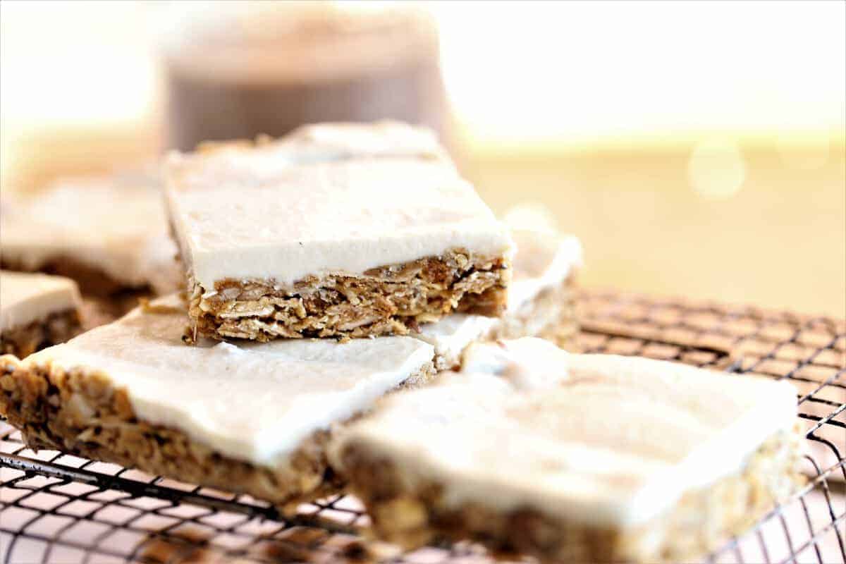 Mulberry Oat Bars With Coconut Maple Glaze