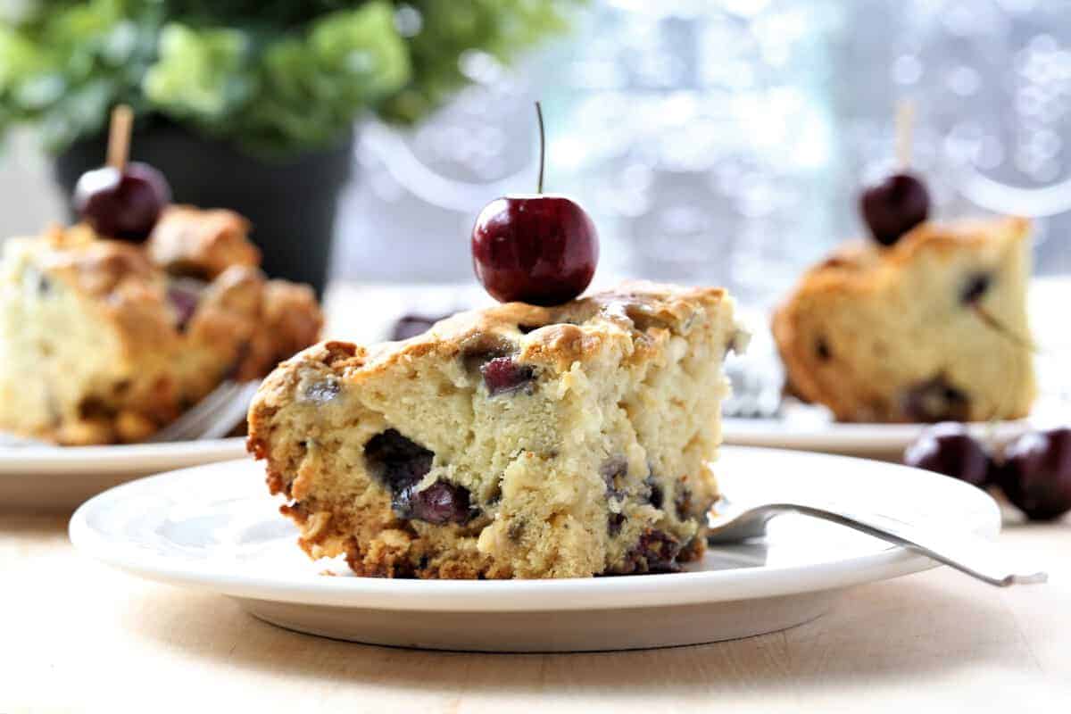 White Chocolate Cherry Cake