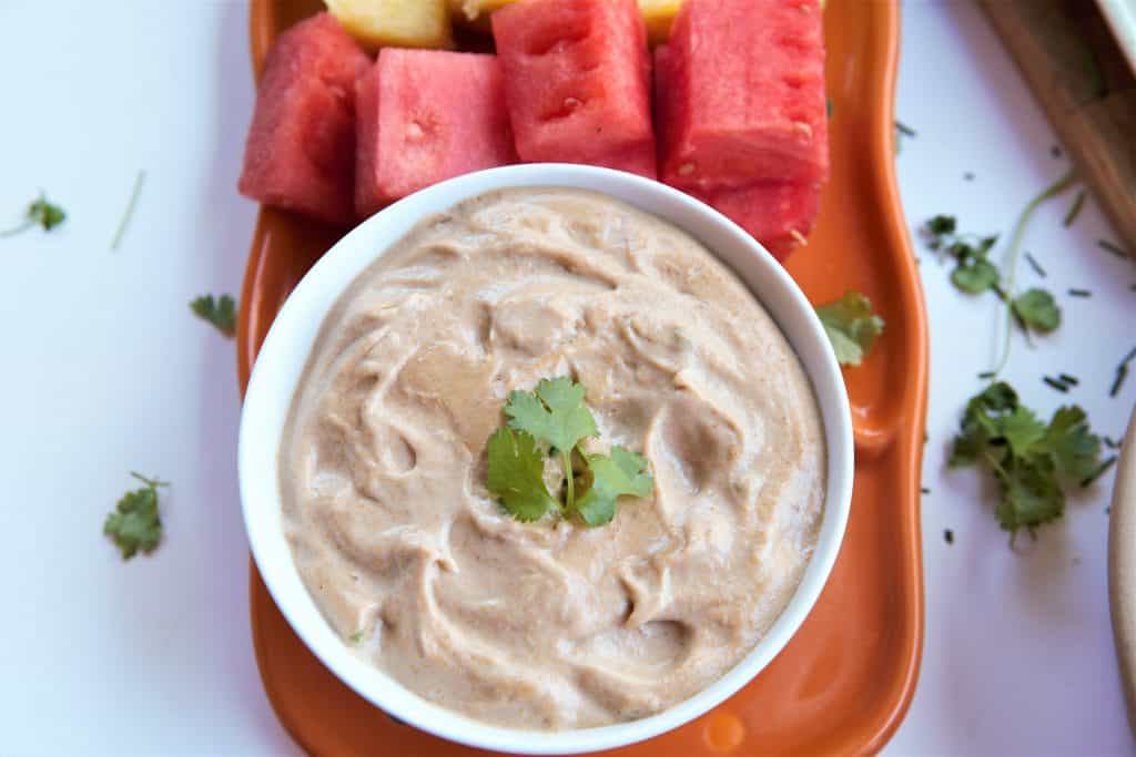Sweet Fig Dip With Fruit