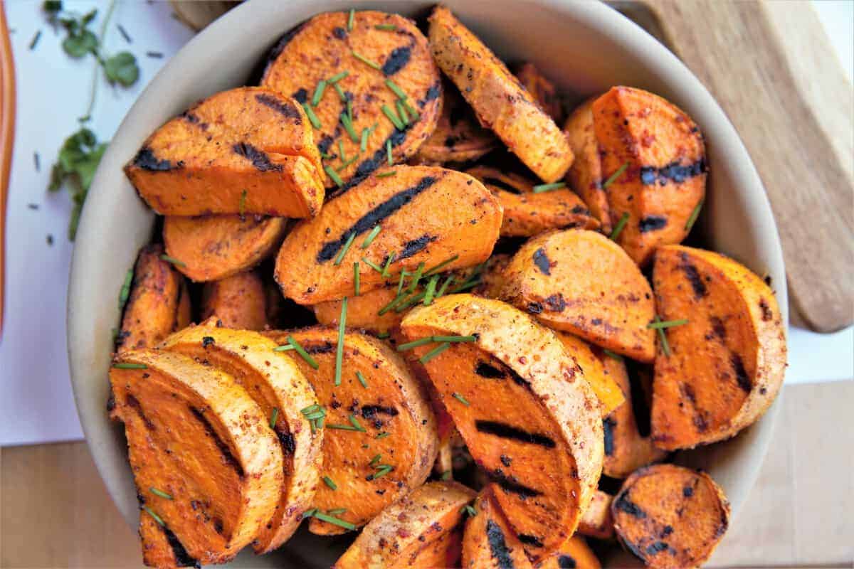 Grilled Chile Lime Sweet Potato Wedges/ Perfect grilled snack with a kick!