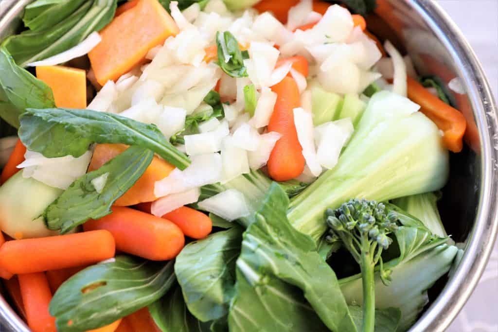 Fresh, nutritious vegetables high in alkaline